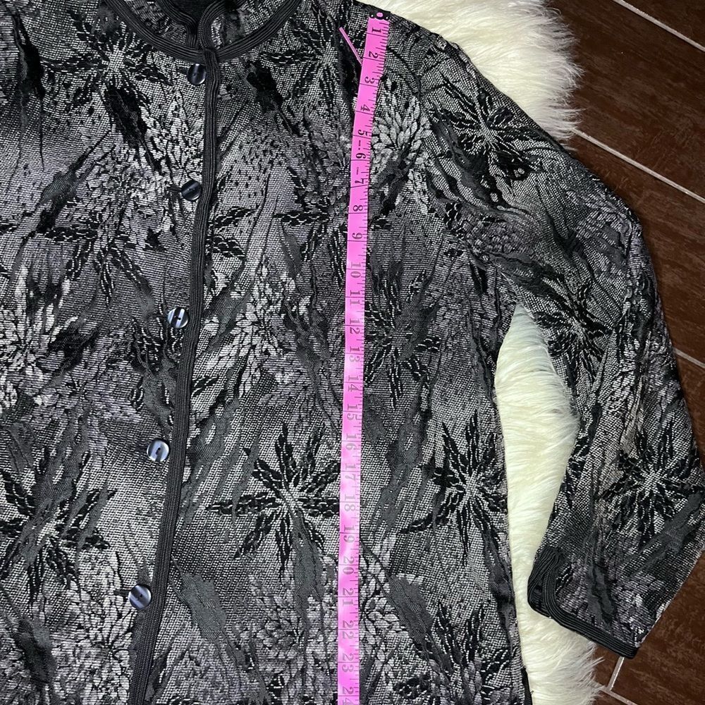 Black Patterned Reversibleshacket Szmedium - image 4